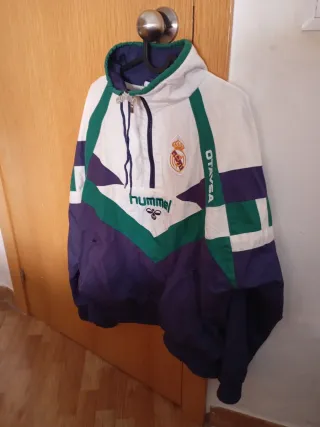 Chaqueta Hummel Real Madrid