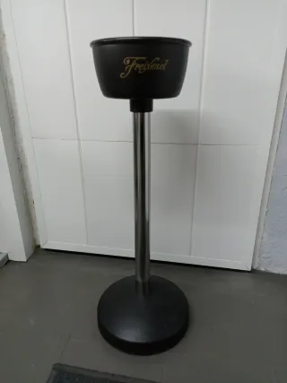 Soporte cubitera de vino o champán