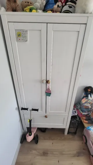 Armario infantil Ikea Sundvik blanco