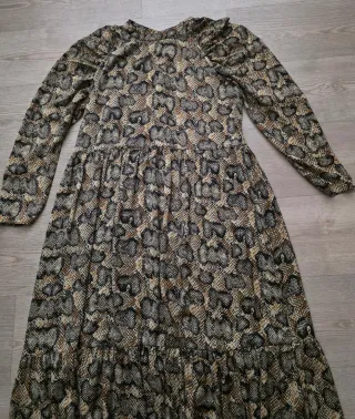Vestido largo Zara estampado serpiente