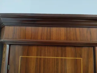 Armario de madera 3 puertas (1'3m *1'97m*0'6m