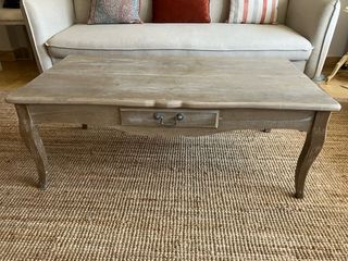 Mesa de centro madera decapada