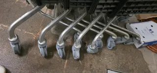 /Carritos de compra metálicos 4 carros