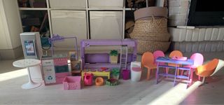 Muebles para muñecas