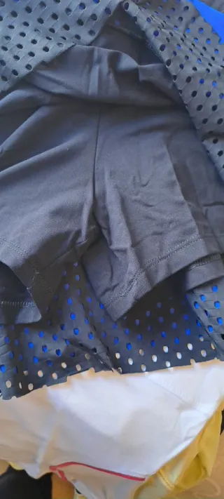 Falda Naffta negra y azul