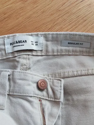 Pantalón Pull&Bear Beige