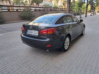 Lexus IS 220d Luxury