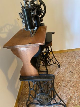 Macchina da cucire Singer vintage