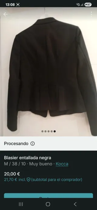 Blazer entallada negra Kocca Talla M Da poca talla