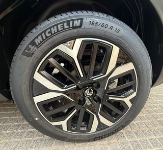 Citroen C4 HYBRID 145 E-DSC6 BUSINESS EDITION