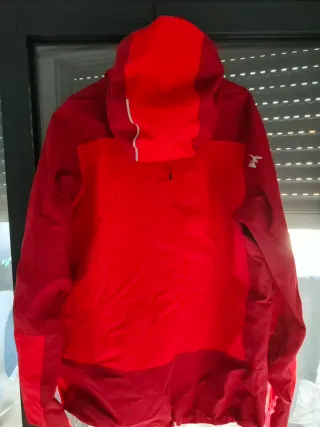 Chaqueta Goretex Simond Roja