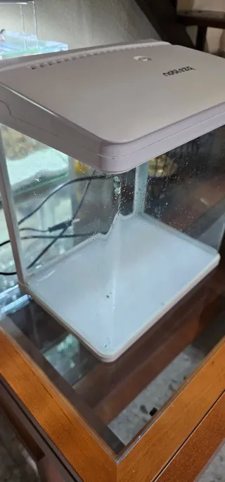 Acuario pecera con accesorios 14L