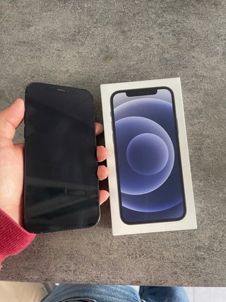 iPhone 12 Negro