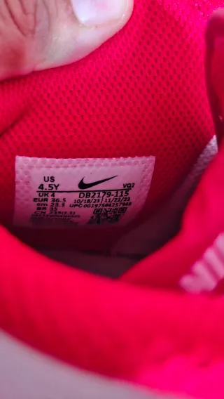 Nike Dunk High Rojos y Blancos