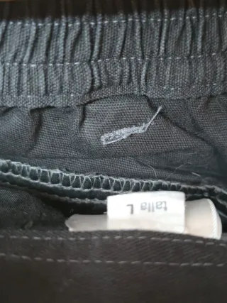 Pantalón de trabajo gris y negro