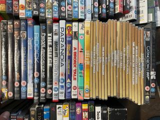 Lotto di 137 film ATTENZION!!! NON IN SPAGNOLO