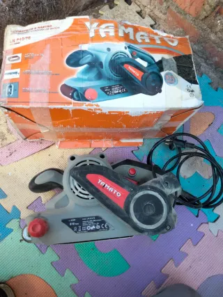 Lijadora de banda YAMATO LN 810/76