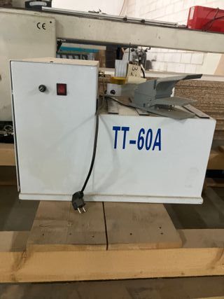 Ribeteadora de esquinas TT-60A