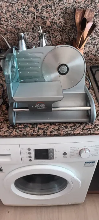 Cortadora de fiambre eléctrica