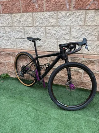 Cannondale Slate Force CX1 Lefty Gravel Bike