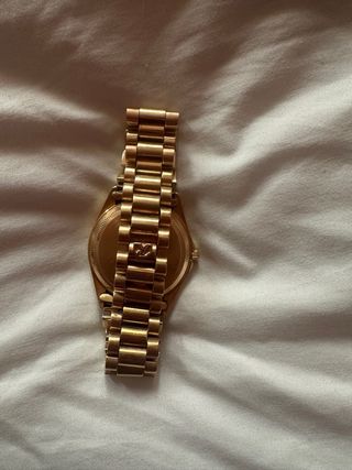 Reloj Yacare de oro de 18k