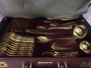 Maletín Cubiertos Nivella Dorado Antiguo