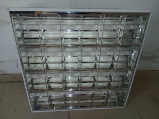 Lámpara fluorescente para techo