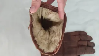 Guantes de piel girada