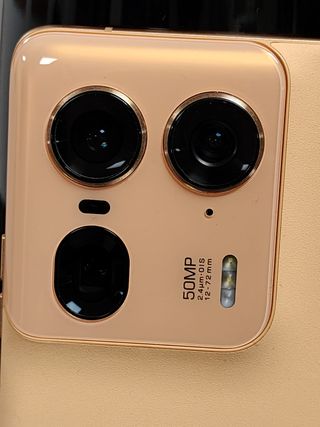 1TB - Motorola Edge 50 Ultra - Batería 100%