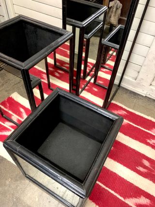 Jardineras Negras con Espejo(a partir de 50€)