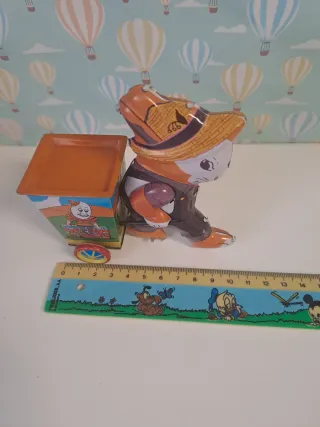 Juguete reproducciones hojalata a cuerda