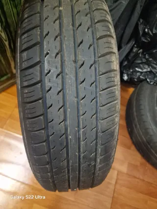 Cubierta con Rin R16