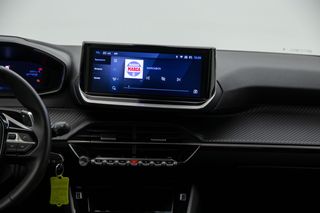 Peugeot 208 1.2 MHEV ALLURE 5P