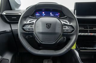 Peugeot 208 1.2 MHEV ALLURE 5P