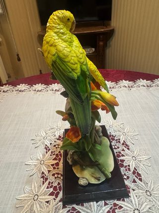 Scultura Pappagalli con Fiori