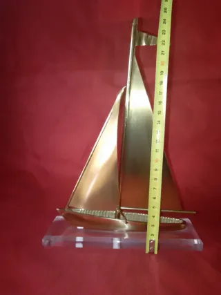 Velero latón/bronce antiguo