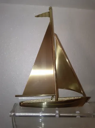 Velero latón/bronce antiguo