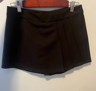 Falda pantalón tablas negra talla 36