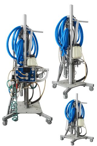 EQUIPO DE PROYECTAR RESINAS Y FIBRA DE VIDRIO.