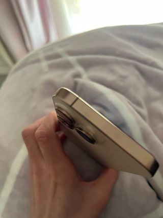 iPhone 16 Pro Max Dorado 256Gb 100% bateria