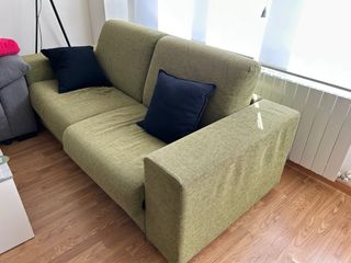 Sofá cama de 2 plazas verde