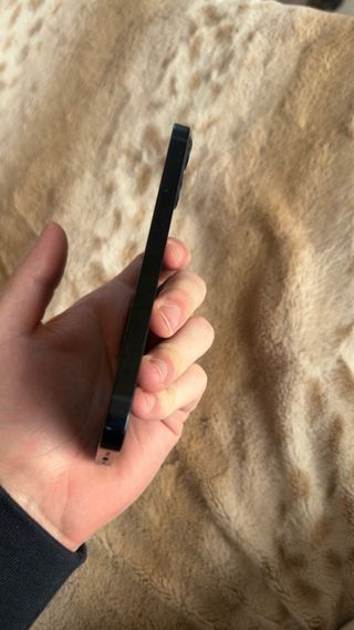 iPhone 13 128GB Blu scuro