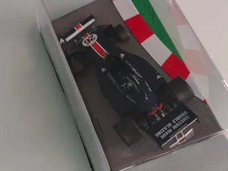 Hesketh 308B 1975 Alan Jones 1:43 miniatura F1