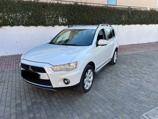 Mitsubishi Outlander 2012 tel 666217952