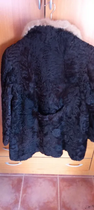 Abrigo Piel Astracán Señora 3/4 Negro/Beige