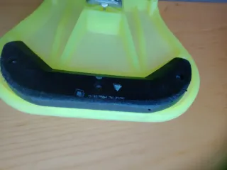 Monopatín amarillo Sancheski