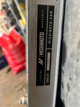 Radiador Mishimoto BMW E46 330i