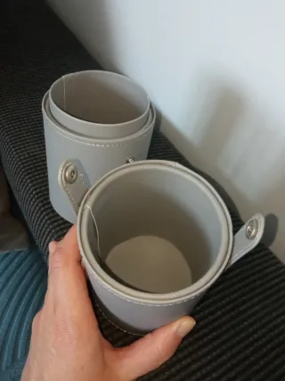 Estuche de maquillaje.