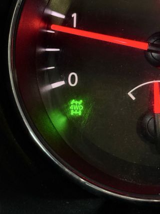 Nissan Qashqai 4x4 130cv Tekna sport camara