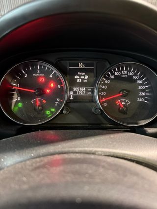 Nissan Qashqai 4x4 130cv Tekna sport camara